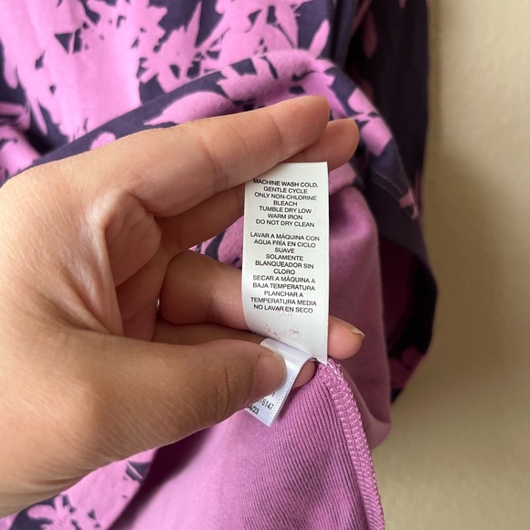 Chicos Enchanted Shadow 3/4 Sleeve Boat-Neck Tee 3 Pink Purple 100% Cotton - Picture 5 of 6